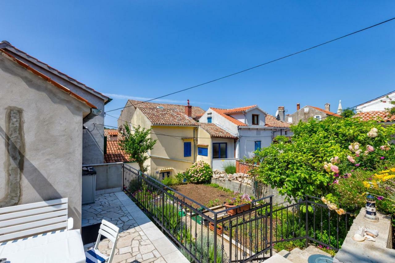 Apartments Nautica, Mali Losinj Luaran gambar