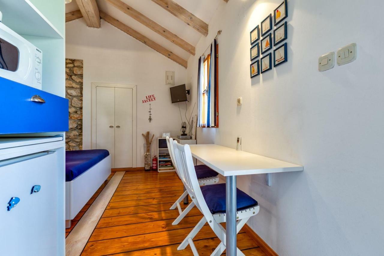Apartments Nautica, Mali Losinj Luaran gambar